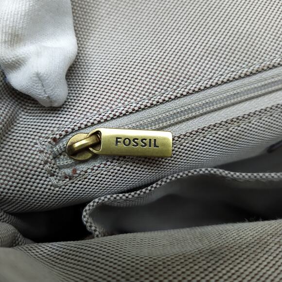 Fossil Brown Tan Leather Front Pocket Zipper Closure Crossbody Bag - Picture 12 of 16